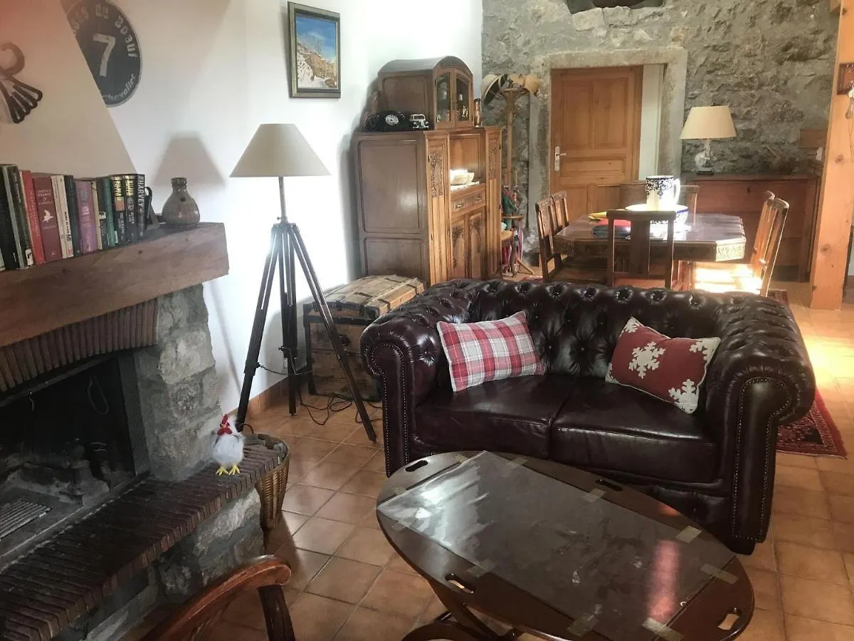 Attractive Holiday Home With Beautiful View Saint-Julien-du-Gua 0*,  France