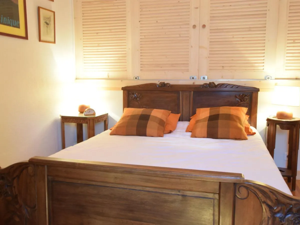 Attractive Holiday Home With Beautiful View Saint-Julien-du-Gua 0*,